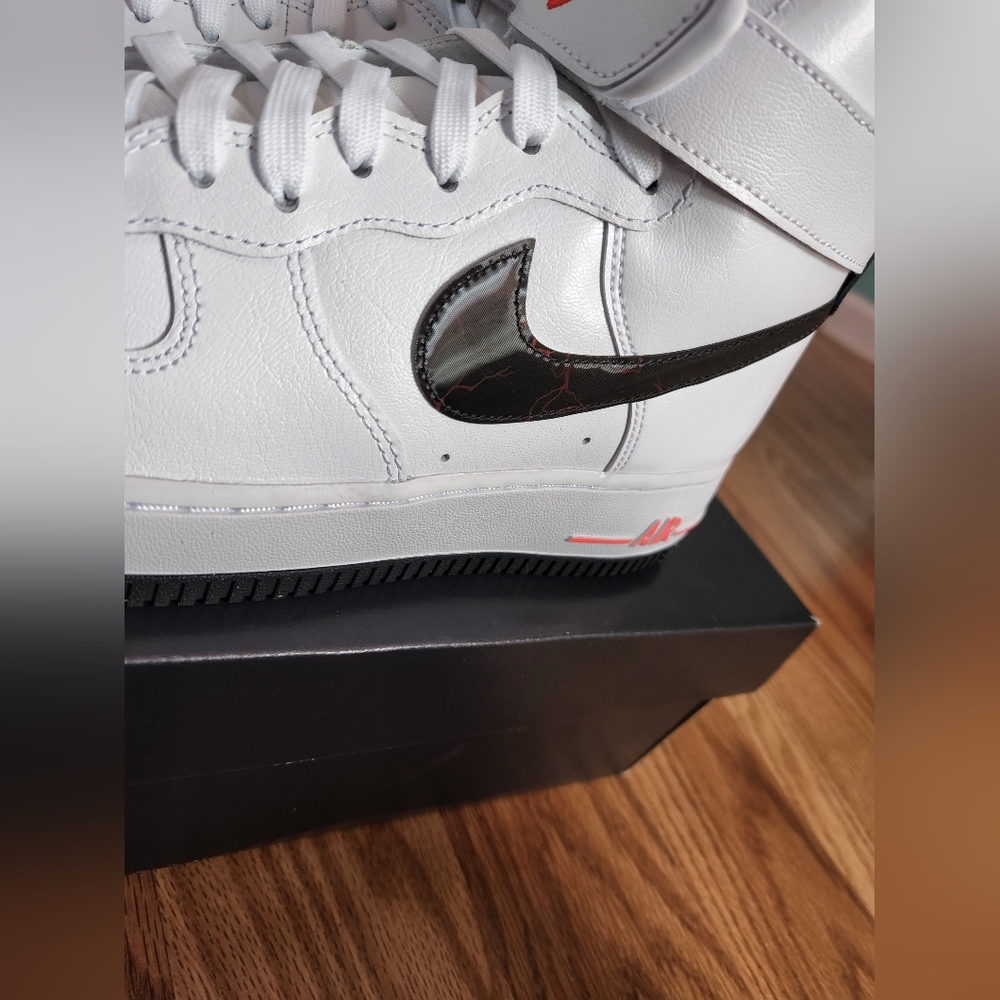 Nike White High-Top Sneakers with Black Swoosh and Pink Details - Picture 12 of 16